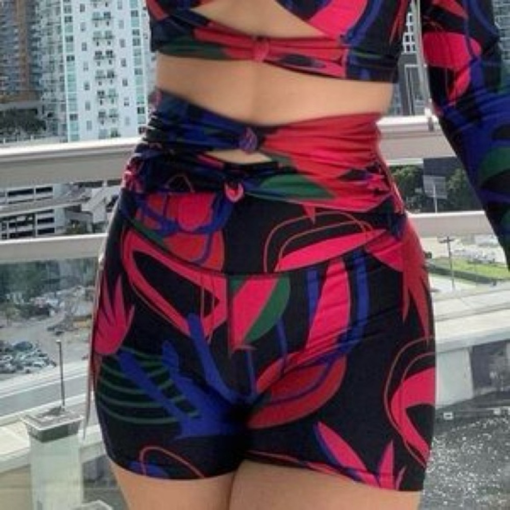 PATBO RIO PRINT BIKER SHORT